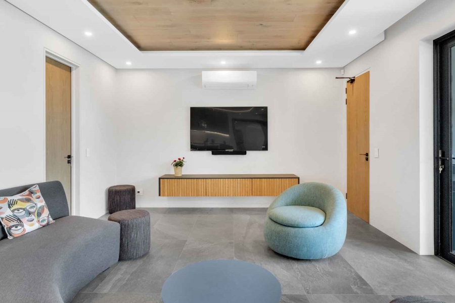 6 Bedroom Property for Sale in Camps Bay Western Cape